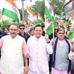 हर घर तिरंगा यात्रा में शामिल हुए सीएम धामी, बोले – स्वतंत्रता दिवस पर घर-घर फहराएं तिरंगा