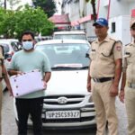 नीली बत्ती और ‘भारत सरकार’ बोर्ड लगाकर घूम रहा था फर्जी IB अधिकारी, पुलिस ने दबोचा
